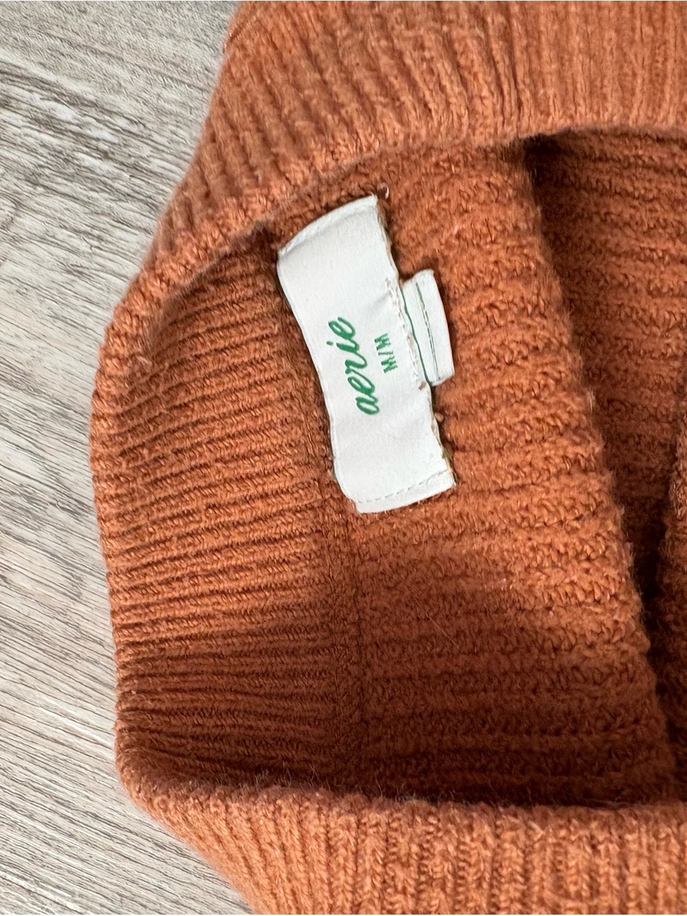 aerie women’s Crewneck Sweater - Rust - Picture 2 of 3